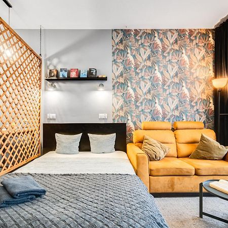 Monkey Apartment ~ 700M Main Square ~ Self Check-In 24H Wroclaw Bagian luar foto