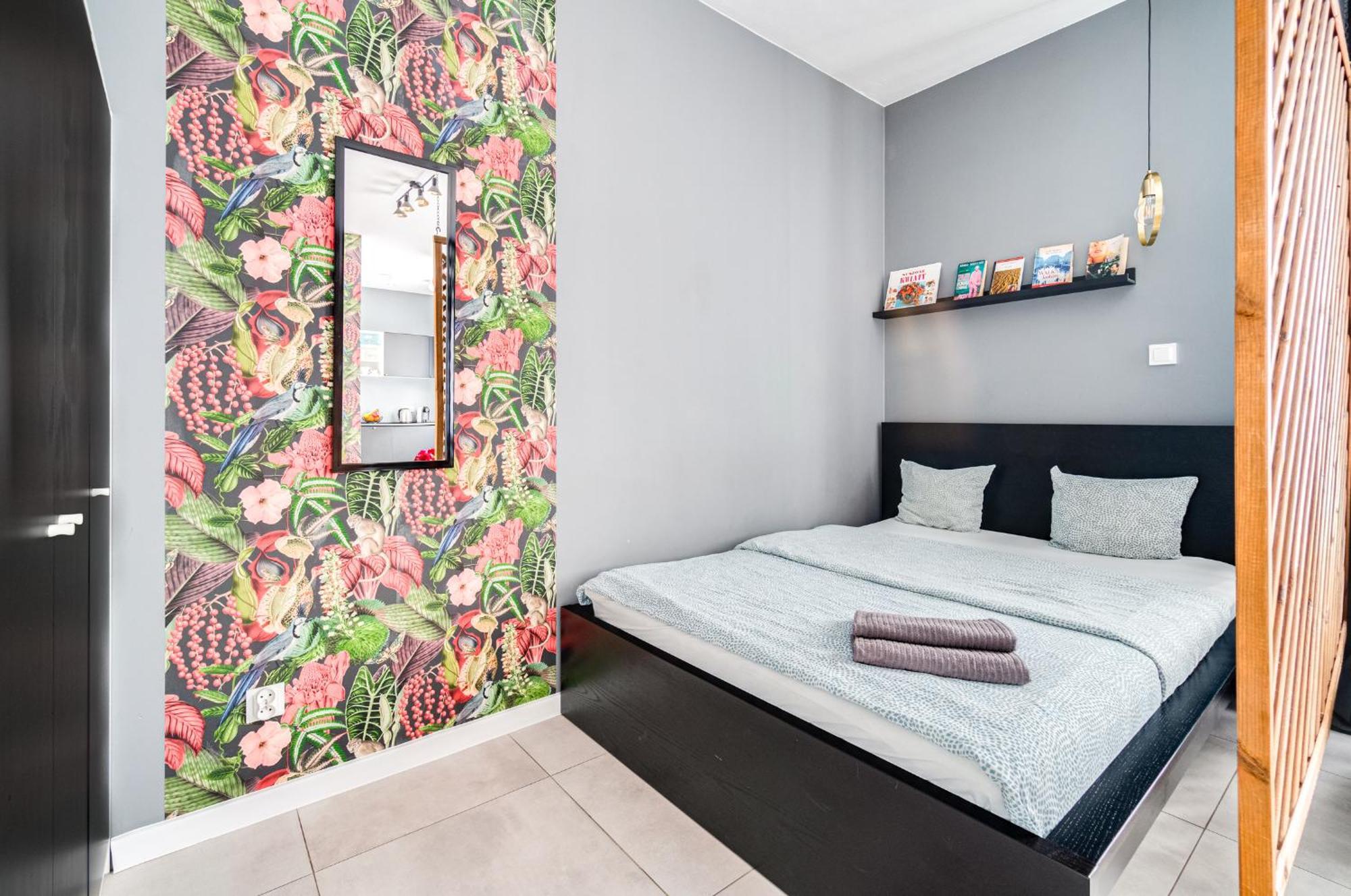 Monkey Apartment ~ 700M Main Square ~ Self Check-In 24H Wroclaw Bagian luar foto